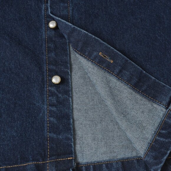 Louis Vuitton Denim Shirt – "Le Monde Est À Vous" Back Print - Picture 3 of 6